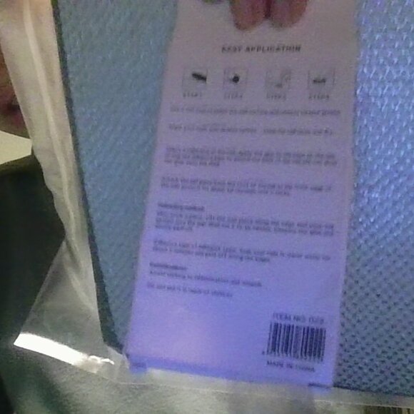 I am selling "do it yourself" nails - Picture 2 of 4